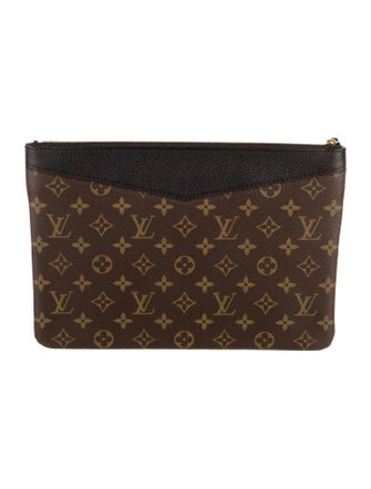 Louis Vuitton LV Monogram Daily Pouch