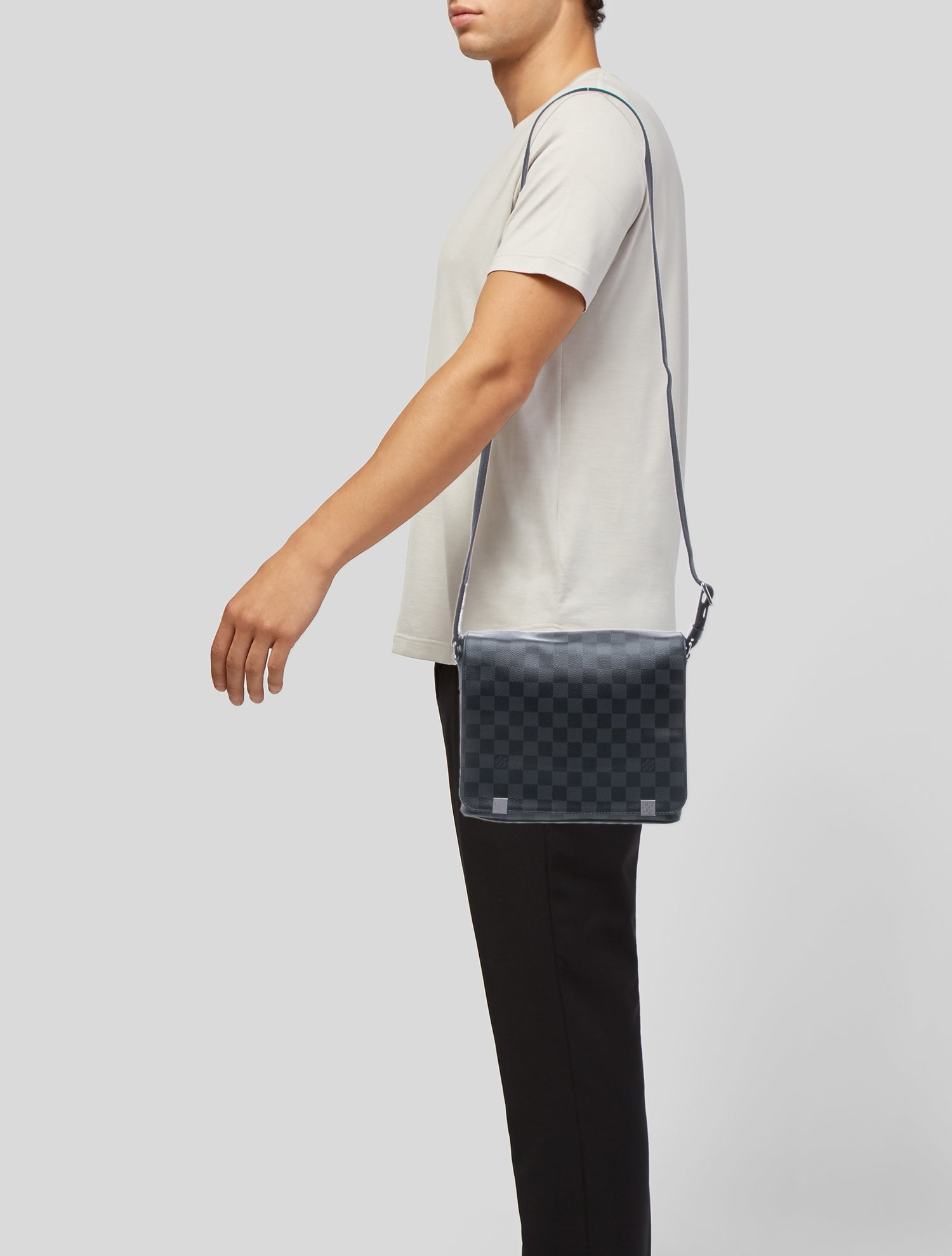 Louis Vuitton Damier Graphite District PM