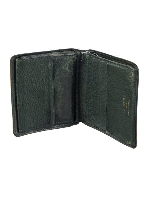 Louis Vuitton 2001 Taiga Leather Bifold Wallet