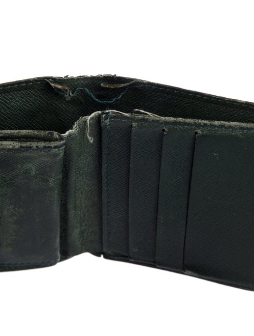 Louis Vuitton 2001 Taiga Leather Bifold Wallet