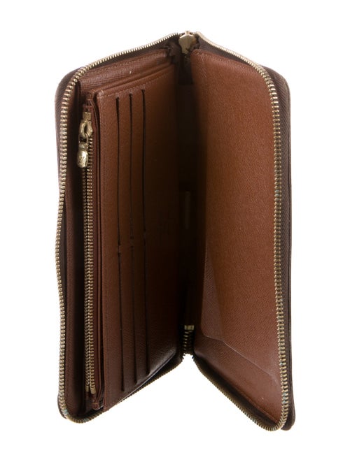 Louis Vuitton LV Monogram Coated Canvas Zippy Organizer Wallet