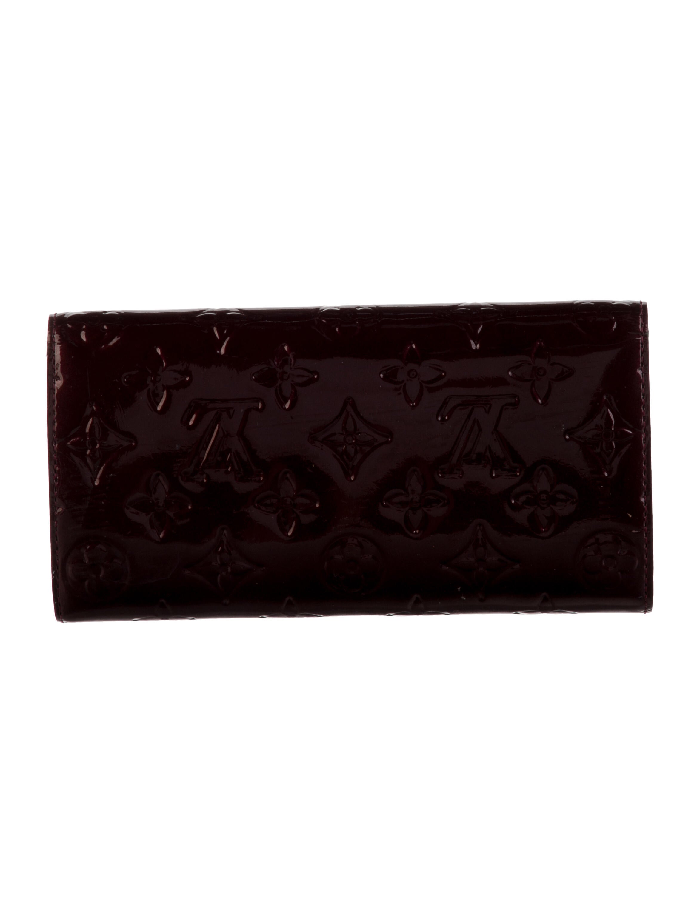 Louis Vuitton 2011 Monogram Vernis Sarah Wallet