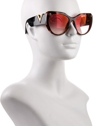 Louis Vuitton 2018 LV Monogram Sunglasses