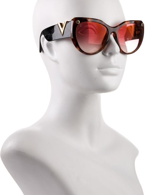 Louis Vuitton 2018 LV Monogram Sunglasses