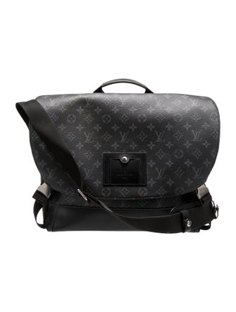 Louis Vuitton Crossbody Bag