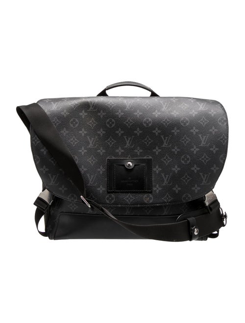 Louis Vuitton Crossbody Bag