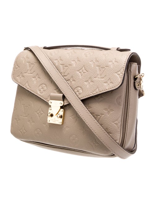 Louis Vuitton Monogram Pochette Métis