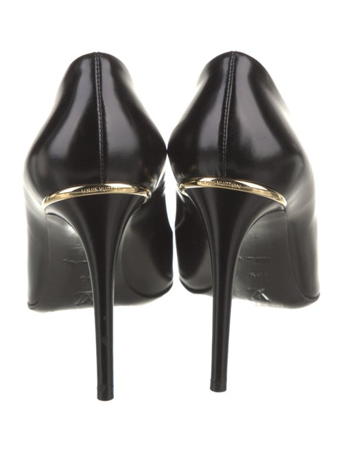 Louis Vuitton Leather Pumps
