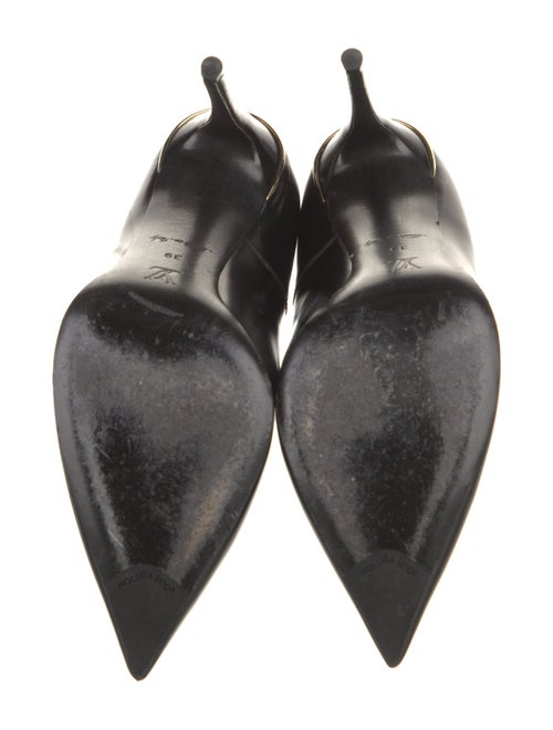 Louis Vuitton Leather Pumps