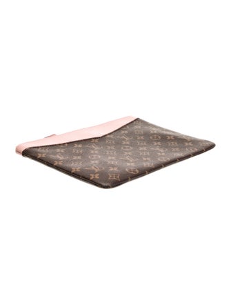 Louis Vuitton LV Monogram Daily Pouch