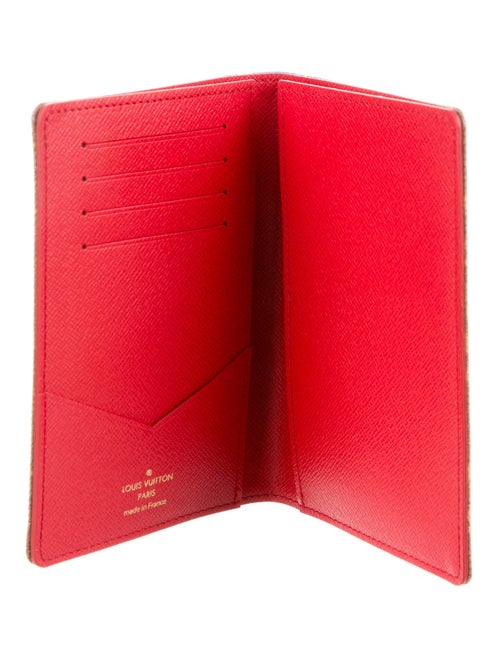 Louis Vuitton Monogram Flight Mode Passport Cover