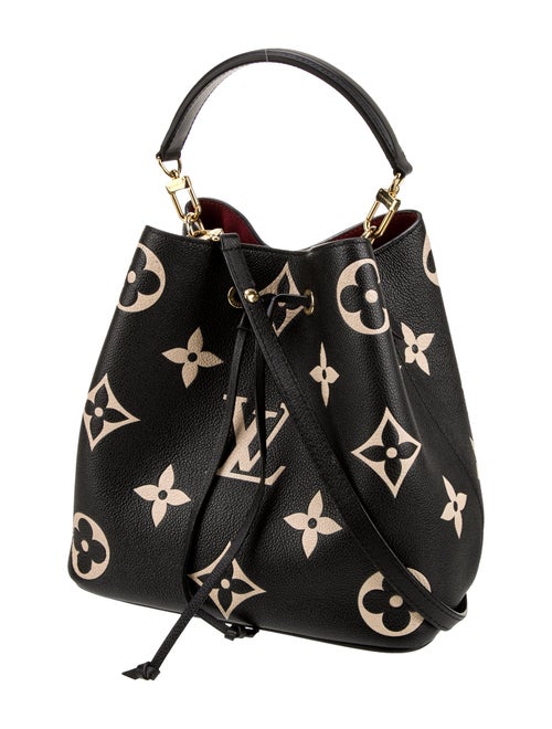 Louis Vuitton Monogram Giant Néonoé