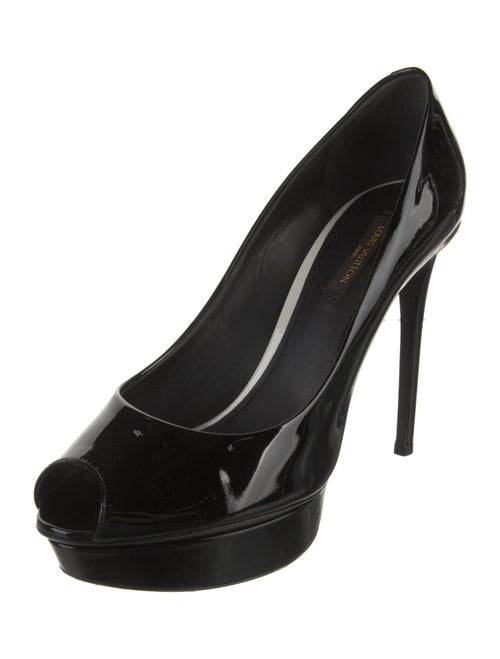 Louis Vuitton Patent Leather Pumps