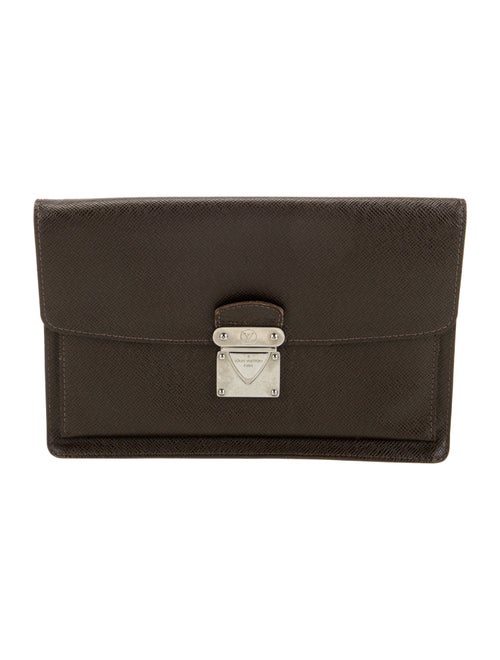 Louis Vuitton Taiga Leather Belaia Grisli