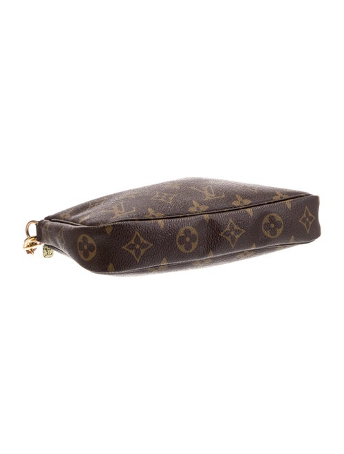 Louis Vuitton LV Monogram Pochette Accessoires