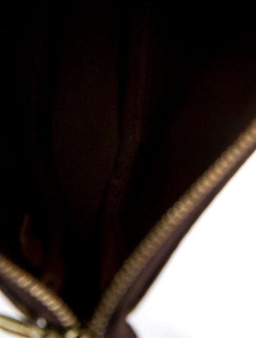 Louis Vuitton LV Monogram Pochette Accessoires