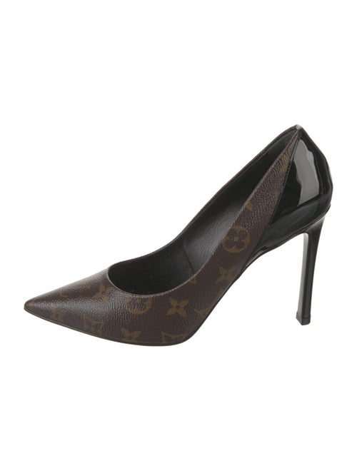 Louis Vuitton LV Monogram Pumps