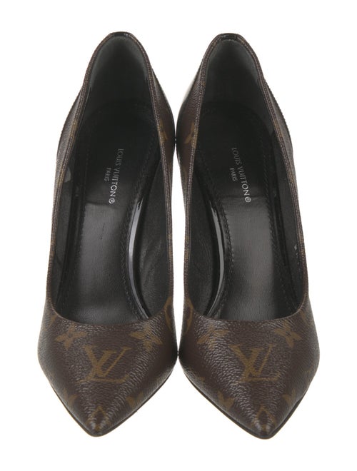 Louis Vuitton LV Monogram Pumps