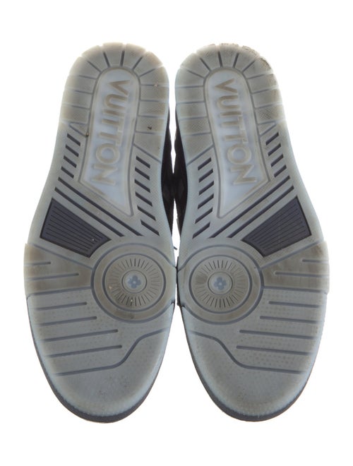 Louis Vuitton 2025 LV Monogram Sneakers