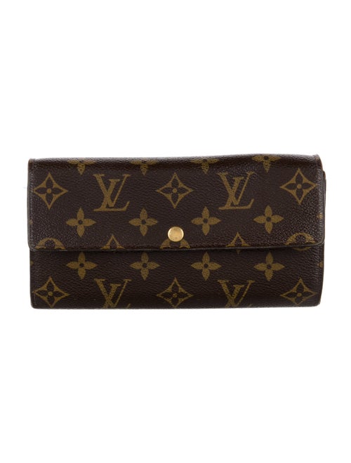 Louis Vuitton 2006 LV Monogram International Wallet