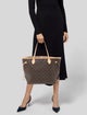 Louis Vuitton LV Monogram Neverfull w/Pouch MM