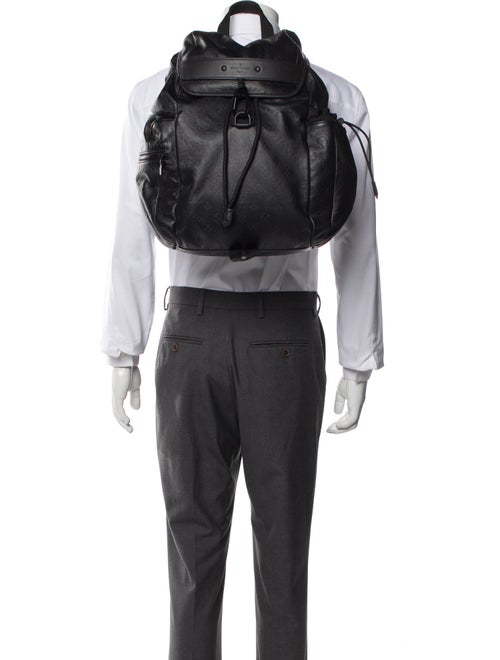 Louis Vuitton LV Monogram Shadow Discovery