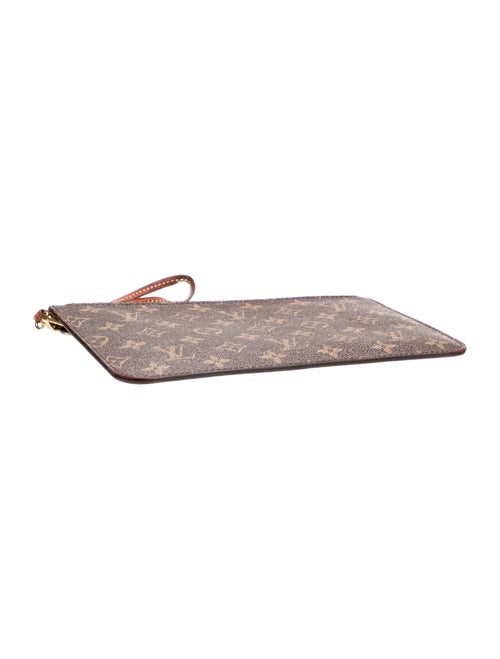 Louis Vuitton LV Monogram Neverfull Pouch