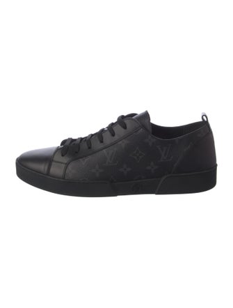 Louis Vuitton 2016 LV Monogram Sneakers