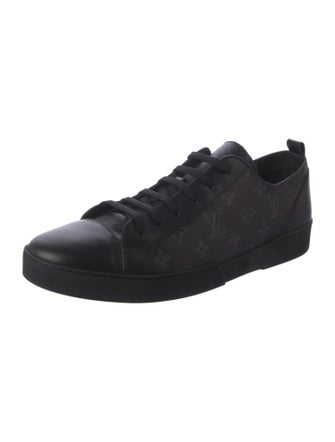 Louis Vuitton 2016 LV Monogram Sneakers