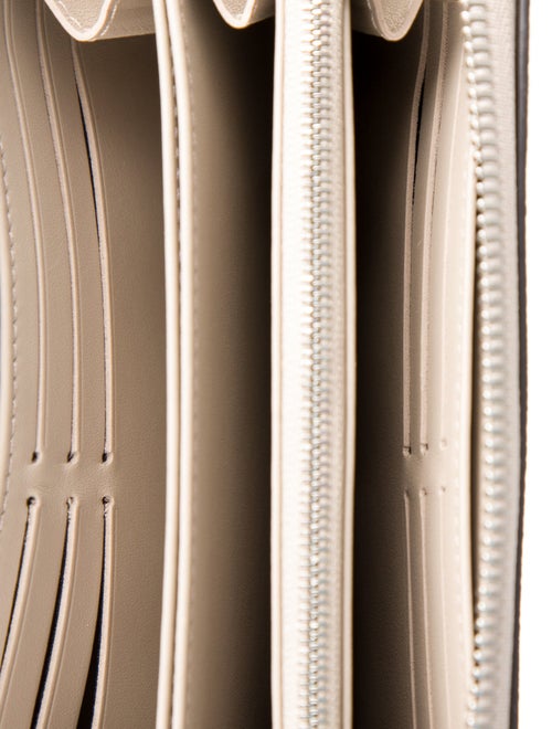 Louis Vuitton Leather Wallet