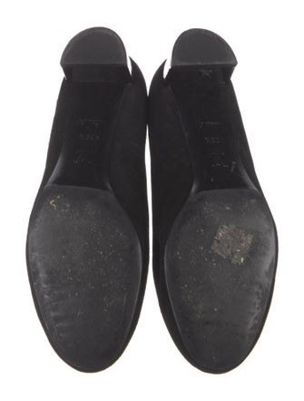 Louis Vuitton Suede Bow Accents Pumps