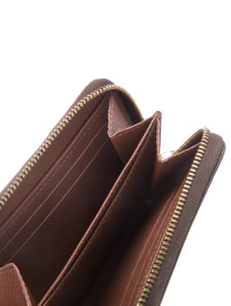 Louis Vuitton LV Monogram Coated Canvas Zippy Coin Purse