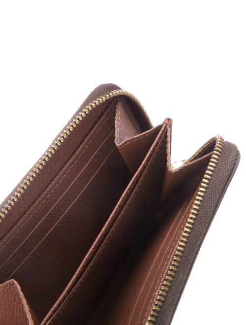 Louis Vuitton LV Monogram Coated Canvas Zippy Coin Purse
