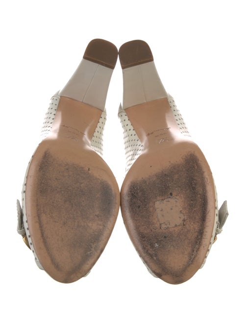 Louis Vuitton Leather Pumps