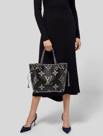 Louis Vuitton Monogram Neverfull w/Pouch MM
