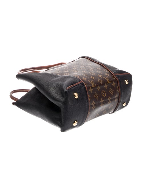 Louis Vuitton LV Monogram W PM