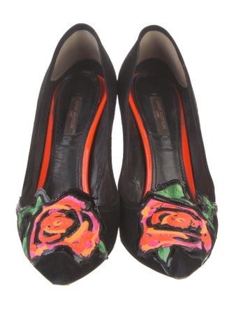 Louis Vuitton Suede Floral Print Pumps