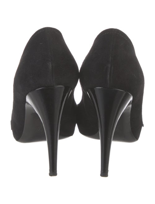 Louis Vuitton Suede Floral Print Pumps