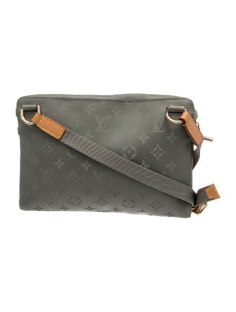 Louis Vuitton LV Monogram Messenger Bag