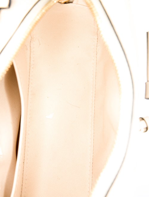 Louis Vuitton Monogram Saintonge