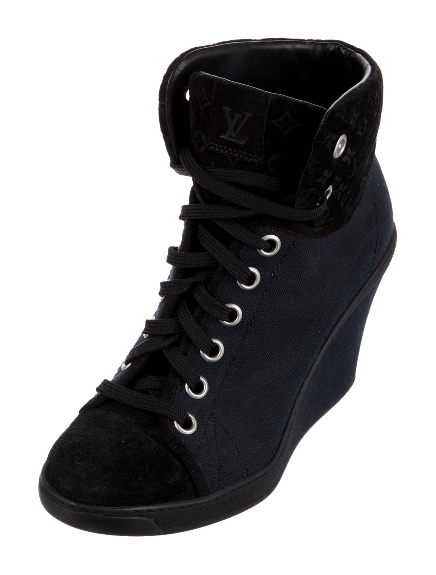 Louis Vuitton LV Monogram Canvas Pumps