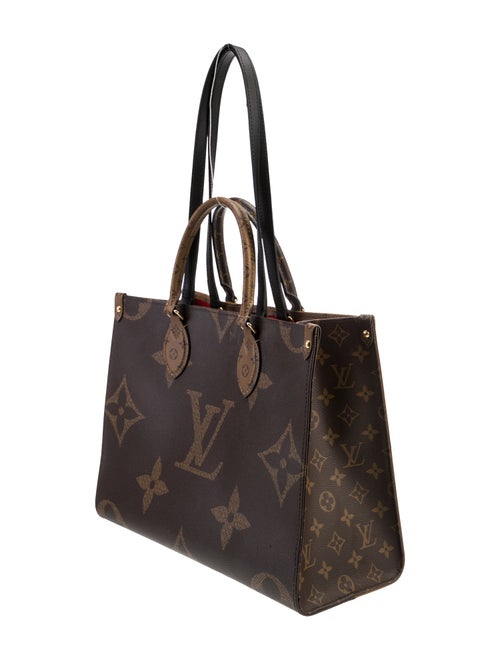 Louis Vuitton LV Monogram OnTheGo MM