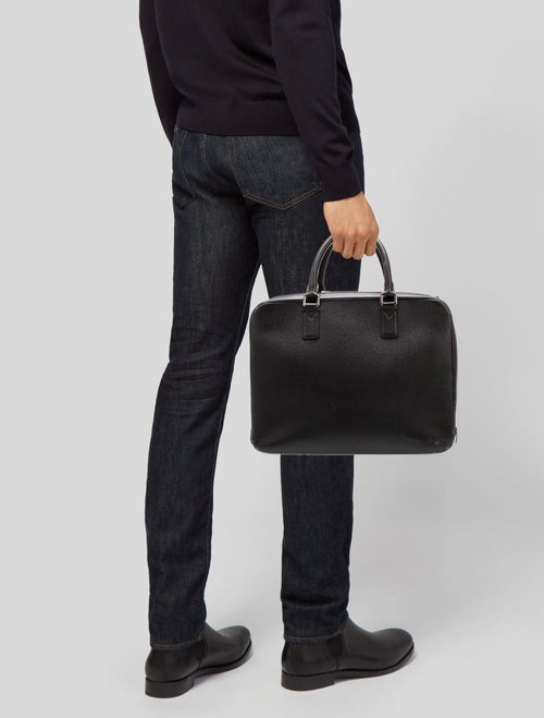 Louis Vuitton Taiga Leather Neo