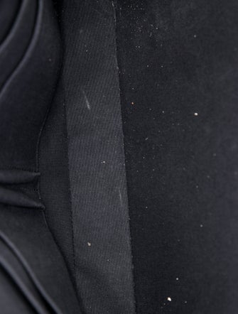 Louis Vuitton Taiga Leather Neo