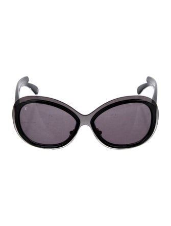 Louis Vuitton Flore Oversize Sunglasses