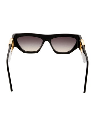 Louis Vuitton 2022 Link Cat Eye Sunglasses