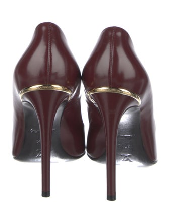 Louis Vuitton Leather Pumps
