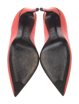 Louis Vuitton Leather Pumps