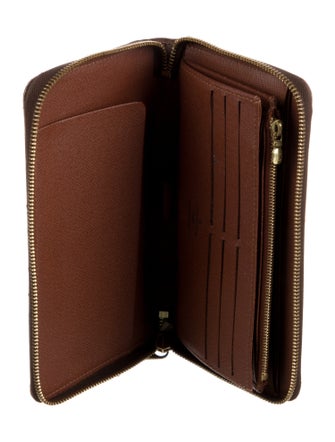 Louis Vuitton 2006 LV Monogram Zippy Organizer Wallet