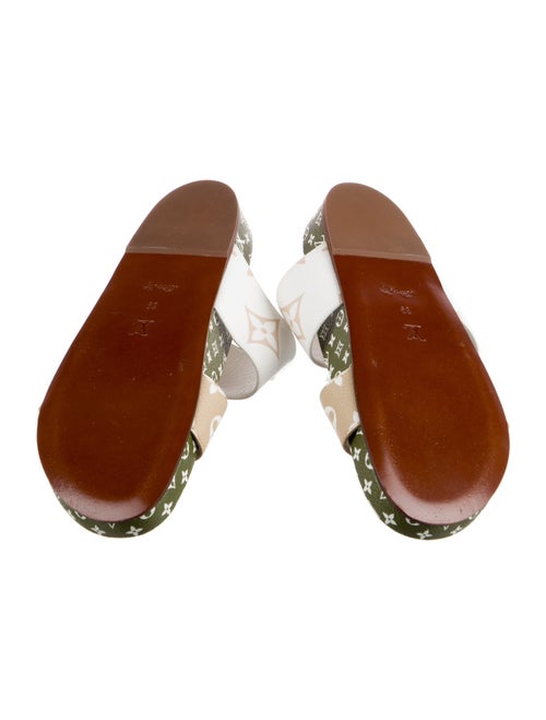 Louis Vuitton Monogram Mini Lin Pattern Slides